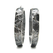 Pendientes aro de plata 925 reciclada hecho a mano con diseño contemporáneo unisex